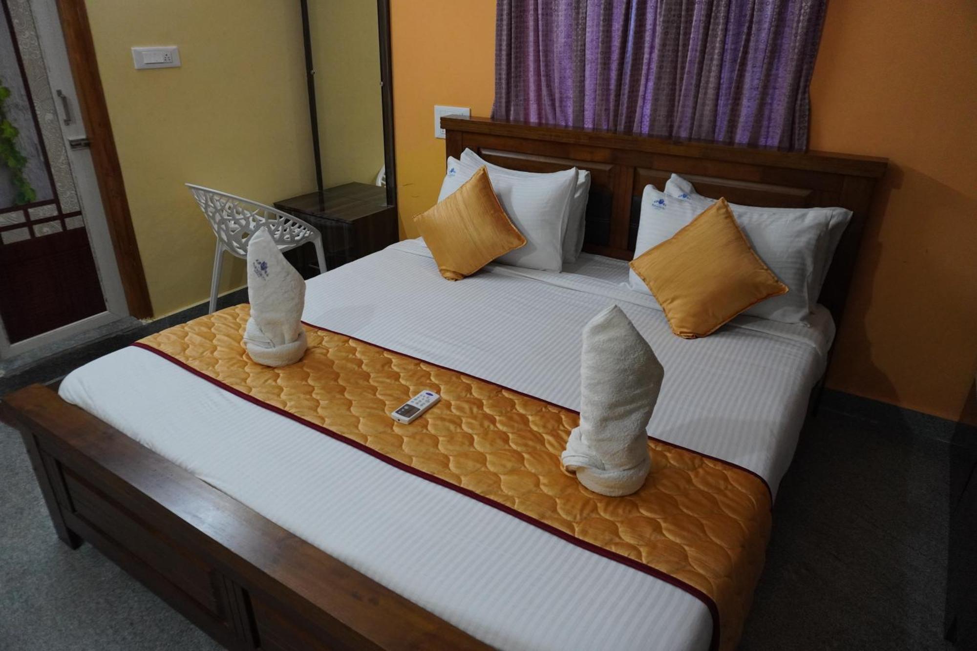 Tirumala Premium Home Stay Tirupati Kültér fotó